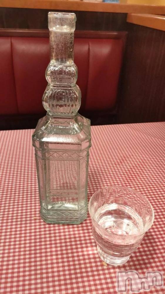 三条デリヘル新潟デリヘル倶楽部　三条店(ニイガタデリヘルクラブ　サンジョウテン) まき(19)の12月19日写メブログ「やたらオシャレ」