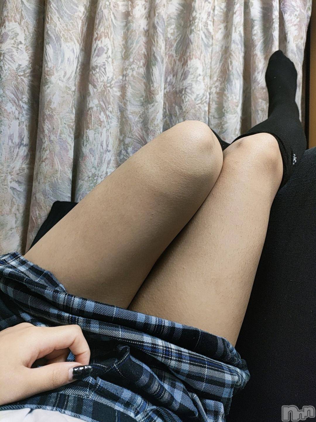 三条デリヘル新潟デリヘル倶楽部　三条店(ニイガタデリヘルクラブ　サンジョウテン)まき(19)の2024年11月9日写メブログ「ほんじつ！」