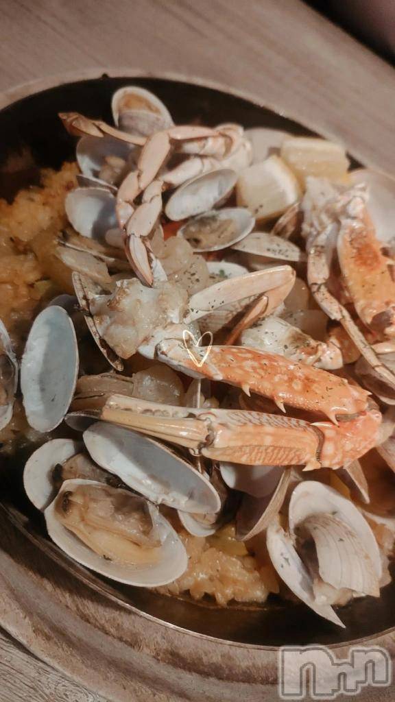 三条デリヘル新潟デリヘル倶楽部　三条店(ニイガタデリヘルクラブ　サンジョウテン)まき(19)の2025年5月6日写メブログ「蟹ムズい」