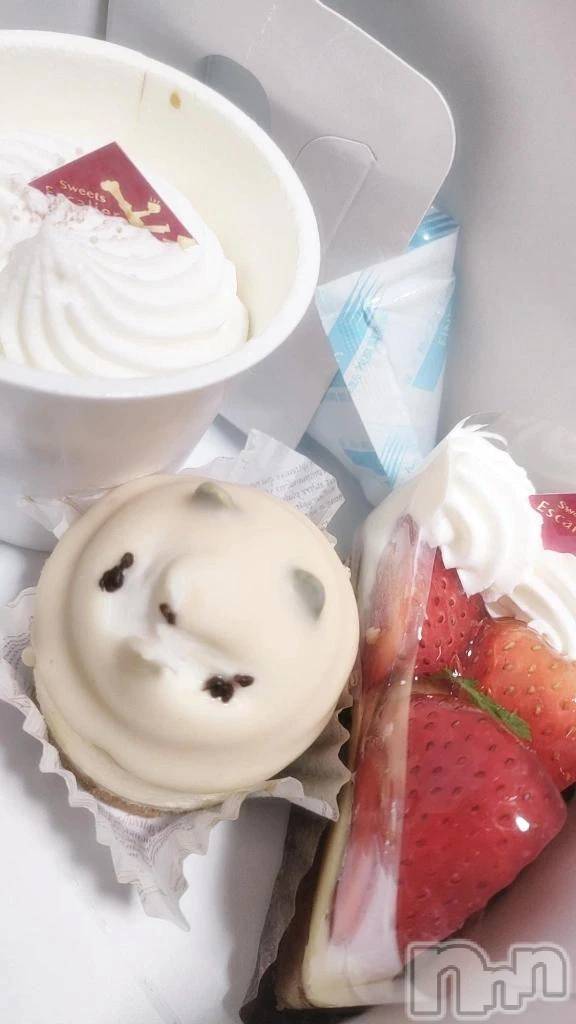 三条デリヘル新潟デリヘル倶楽部　三条店(ニイガタデリヘルクラブ　サンジョウテン)まき(19)の2025年11月8日写メブログ「ケーキの名前分からない…」