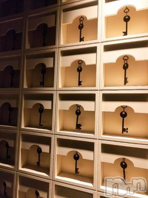 三条デリヘル 新潟デリヘル倶楽部　三条店(ニイガタデリヘルクラブ　サンジョウテン) まき(19)の5月12日写メブログ「13日あいてる？🗝」