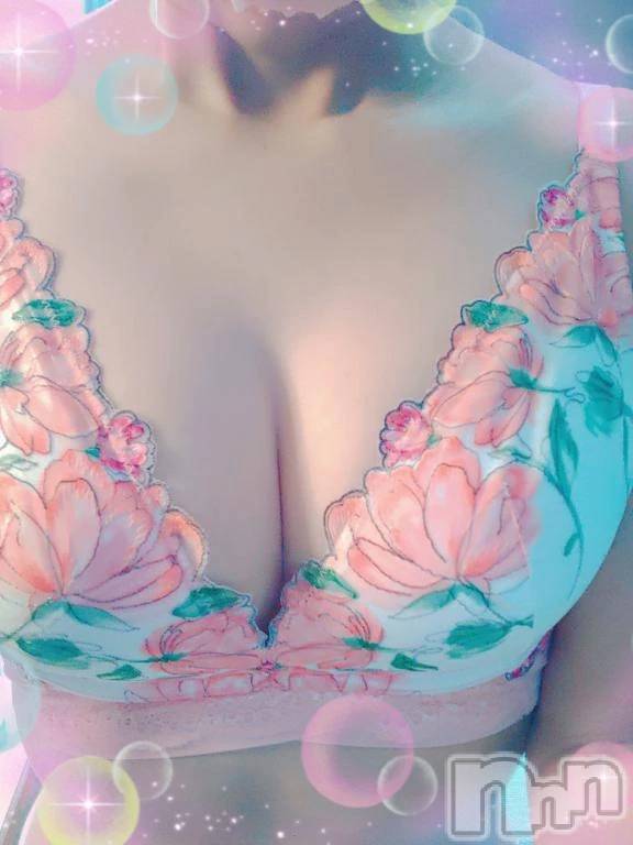 新潟デリヘル熟女の風俗 最終章(ジュクジョノフウゾクサイシュウショウ) なつめ(45)の11月22日写メブログ「『好きな色、教えて？💭』」