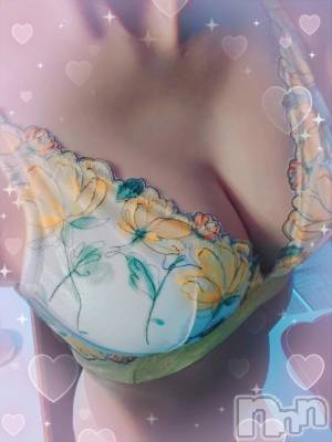 新潟デリヘル 熟女の風俗 最終章(ジュクジョノフウゾクサイシュウショウ) なつめ(45)の6月26日写メブログ「『香水どこにつける？🌀』」