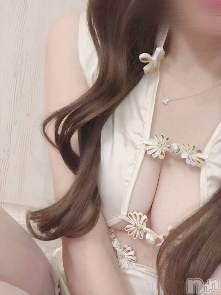 新潟おっパブSUPER ANGEL(スーパーエンジェル) 羽咲みはるの11月14日写メブログ「華金🙈」