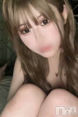かりん(19) 身長161cm、スリーサイズB88(D).W56.H86。新潟デリヘル Las Vegas在籍。