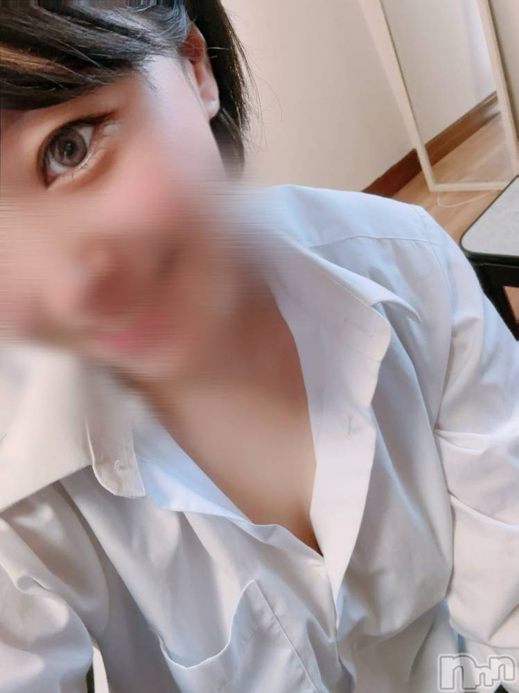 新潟デリヘルジャスミン つばき若妻の火遊び体験(27)の6月6日写メブログ「にっこにこの笑顔でお口に頬張るよっ」