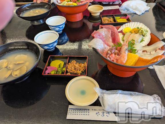 佐久発デリヘル佐久上田人妻隊(サクウエダヒトヅマタイ)ちぐさ(40)の2026年3月12日写メブログ「今月の出勤です🙏」