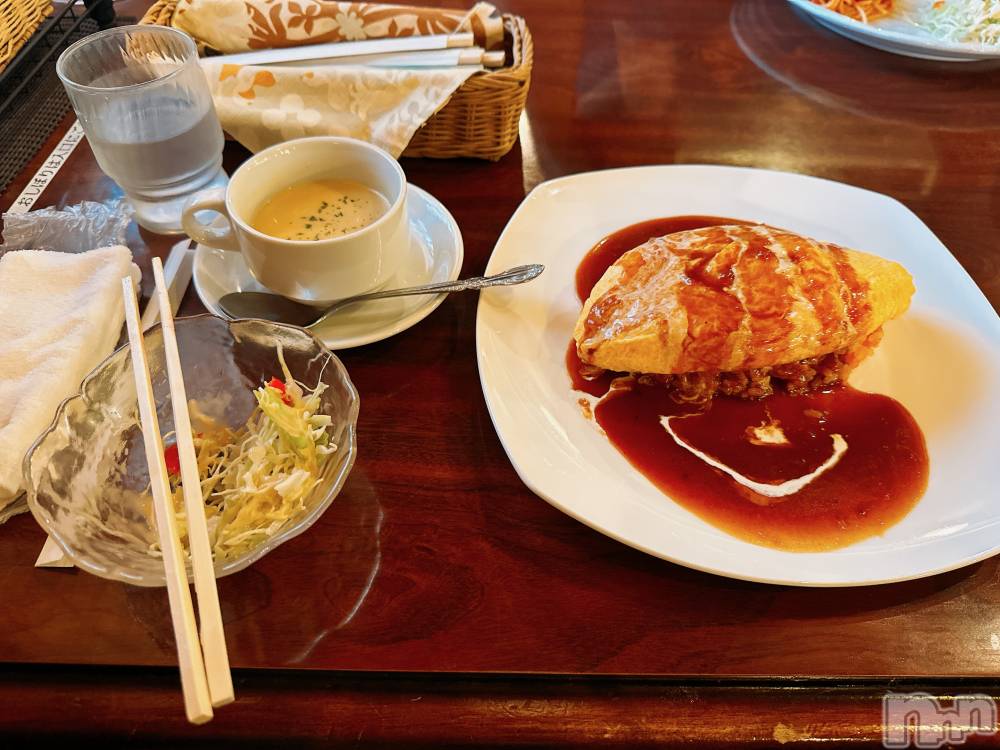 長岡デリヘルすずらん長岡店～ゆっくり長い時間を過ごせるお店～(スズランナガオカテン) 【新人】白雪ゆな(38)の7月27日写メブログ「楽しかった🥳✨」