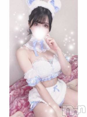 ろん(♪♪)(21) 身長159cm、スリーサイズB77(D).W54.H72。上越デリヘル HONEY(ハニー)在籍。