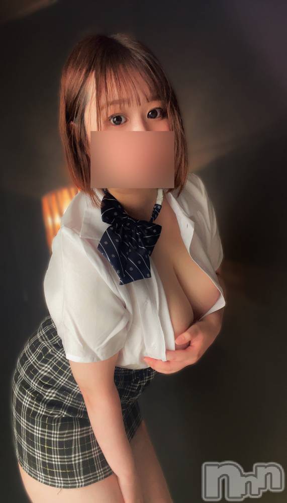 上越デリヘルわちゃわちゃ(ワチャワチャ) せいら　３Pコース×うみ(23)の6月15日写メブログ「ジロジロ見てるのバレてるよ？」