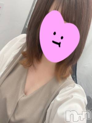 あすか『近所で見る美人奥様』(29) 身長163cm、スリーサイズB96(E).W59.H86。長野人妻デリヘル 金妻アネックス 長野店(キンツマアネックス ナガノテン)在籍。