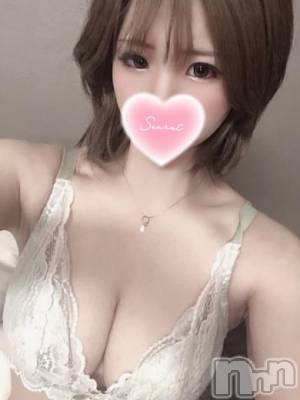 りいな☆天然G乳ド変態娘☆(22) 身長153cm、スリーサイズB88(G以上).W55.H86。上越デリヘル わちゃわちゃ(ワチャワチャ)在籍。