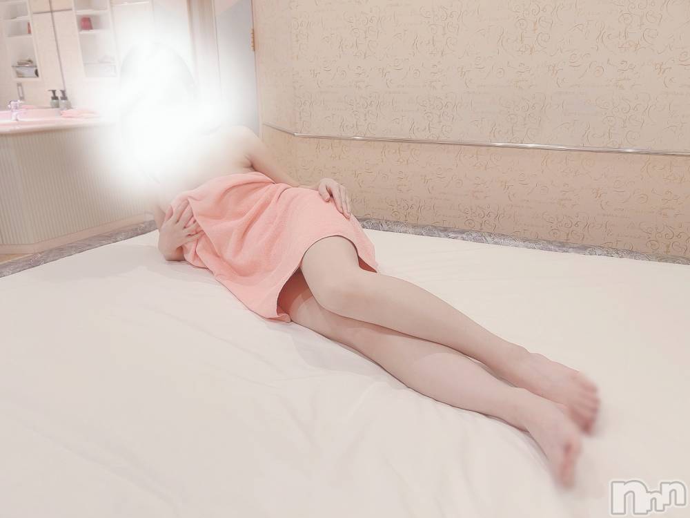 新潟デリヘルENDLESS-安心の地元新潟の素人のみ-(エンドレス) ユカ☆初々しい清楚美少女(21)の2月12日写メブログ「集中攻撃受けてます🫣🫣」