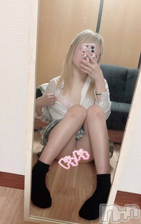 三条デリヘル新潟デリヘル倶楽部　三条店(ニイガタデリヘルクラブ　サンジョウテン) せいら(20)の10月17日写メブログ「週末に××してる‼️」