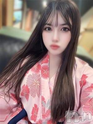 鈴原りいさ