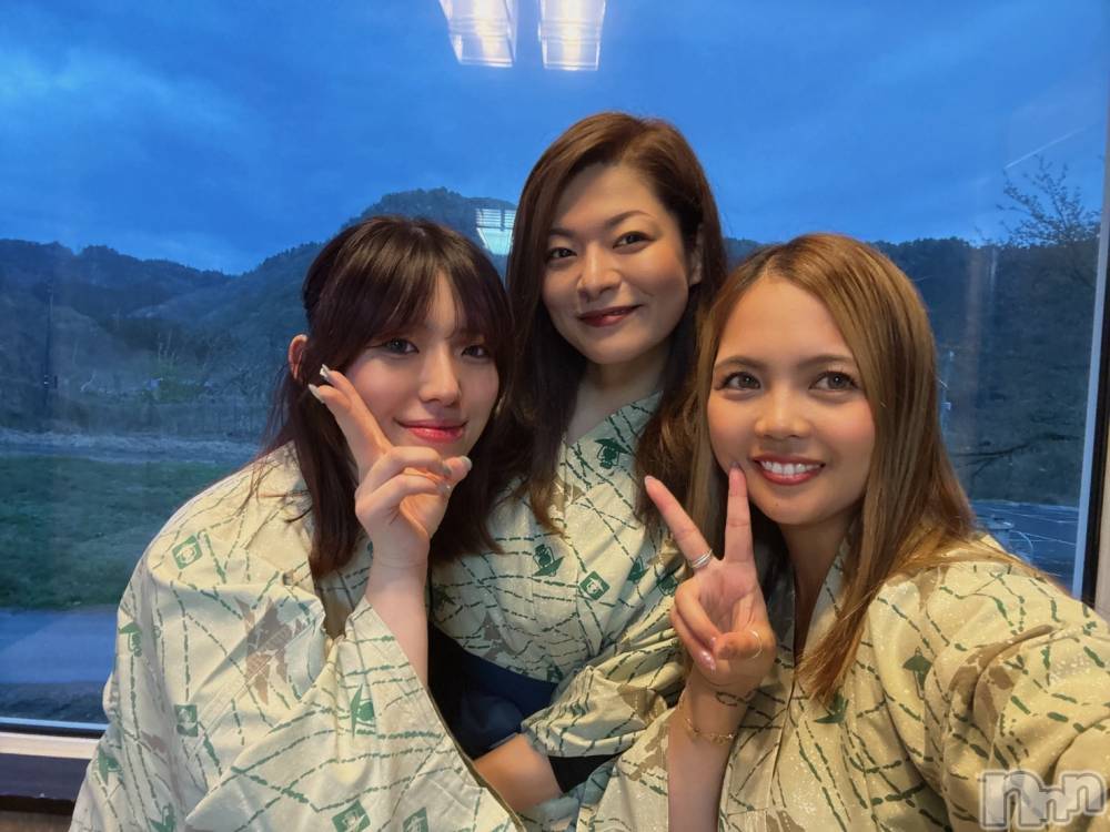 ����������ʥå��������륺�С�SNACK Himawari(���ʥå��ҥޥ��) �ߤ�����4��27���̥�֥��������👘 ��