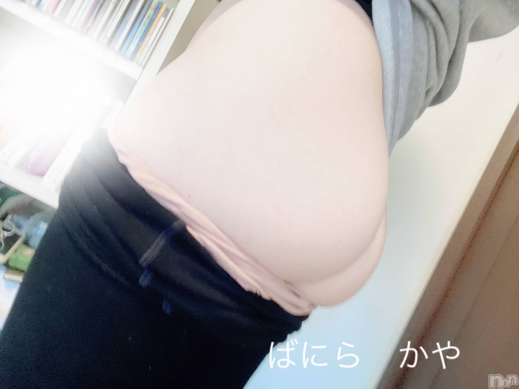 松本発デリヘルVANILLA(バニラ)かや(30)の2024年3月4日写メブログ「スクイーズヒップ🍑」