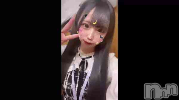 ֽ&#x1F642;&#x200D;&#x2195;&#xFE0F;&#x1F498;