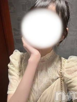 愛原もえか