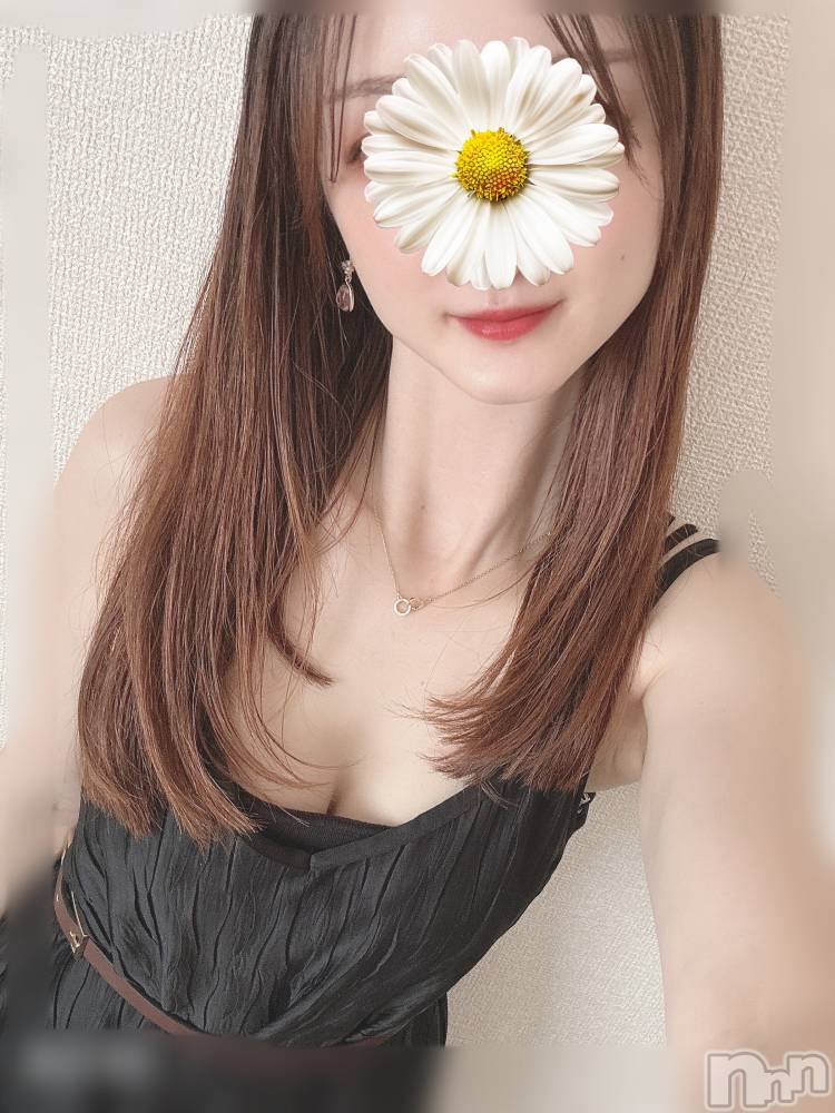 新潟風俗エステGRACE　新潟(グレース　ニイガタ) 七瀬(31)の8月25日写メブログ「待ってていいですか？🥺♥️」