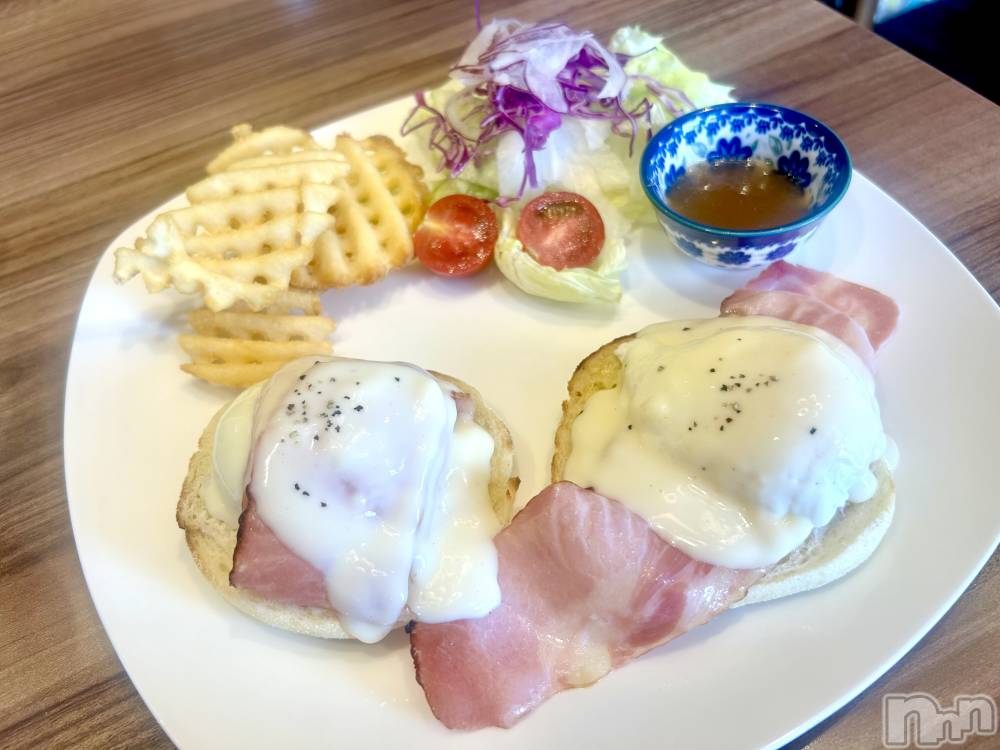 新潟風俗エステGRACE　新潟(グレース　ニイガタ) 七瀬(32)の7月18日写メブログ「モーニング好き☕️🌿.•*」