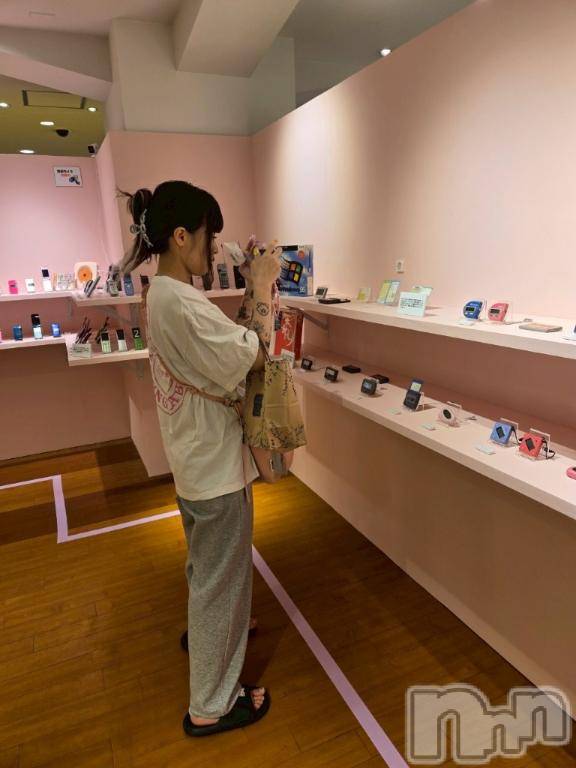 新潟ソープ新潟バニーコレクション(ニイガタバニーコレクション)ルナ(21)の2025年8月6日写メブログ「はあ逆流性食道炎」