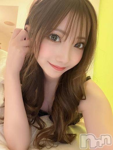 成美ゆら
