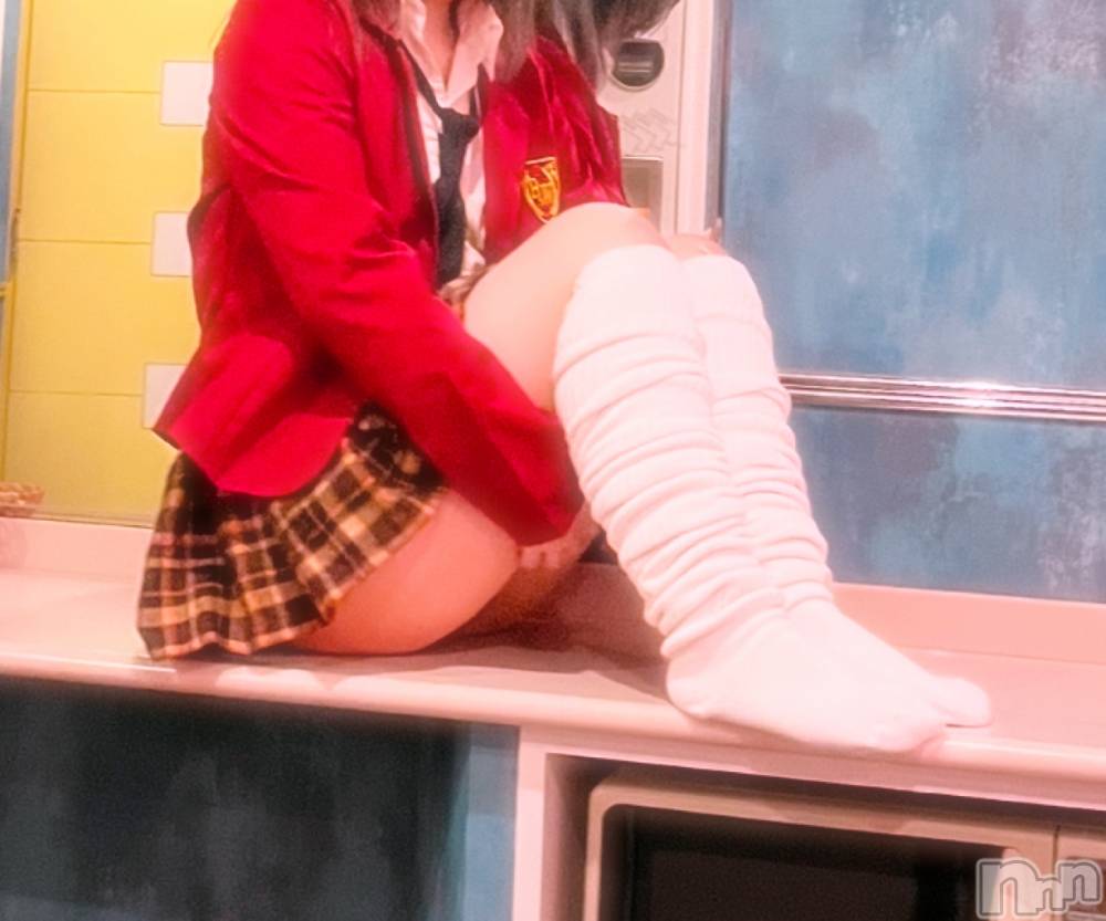 新潟デリヘルジャスミン ジラカワ　めあ　業界未経験(19)の5月2日写メブログ「履いてないけど？」