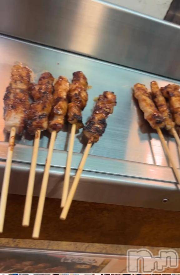 三条デリヘル新潟デリヘル倶楽部　三条店(ニイガタデリヘルクラブ　サンジョウテン) ゆいな(19)の1月25日写メブログ「おいしい👀」