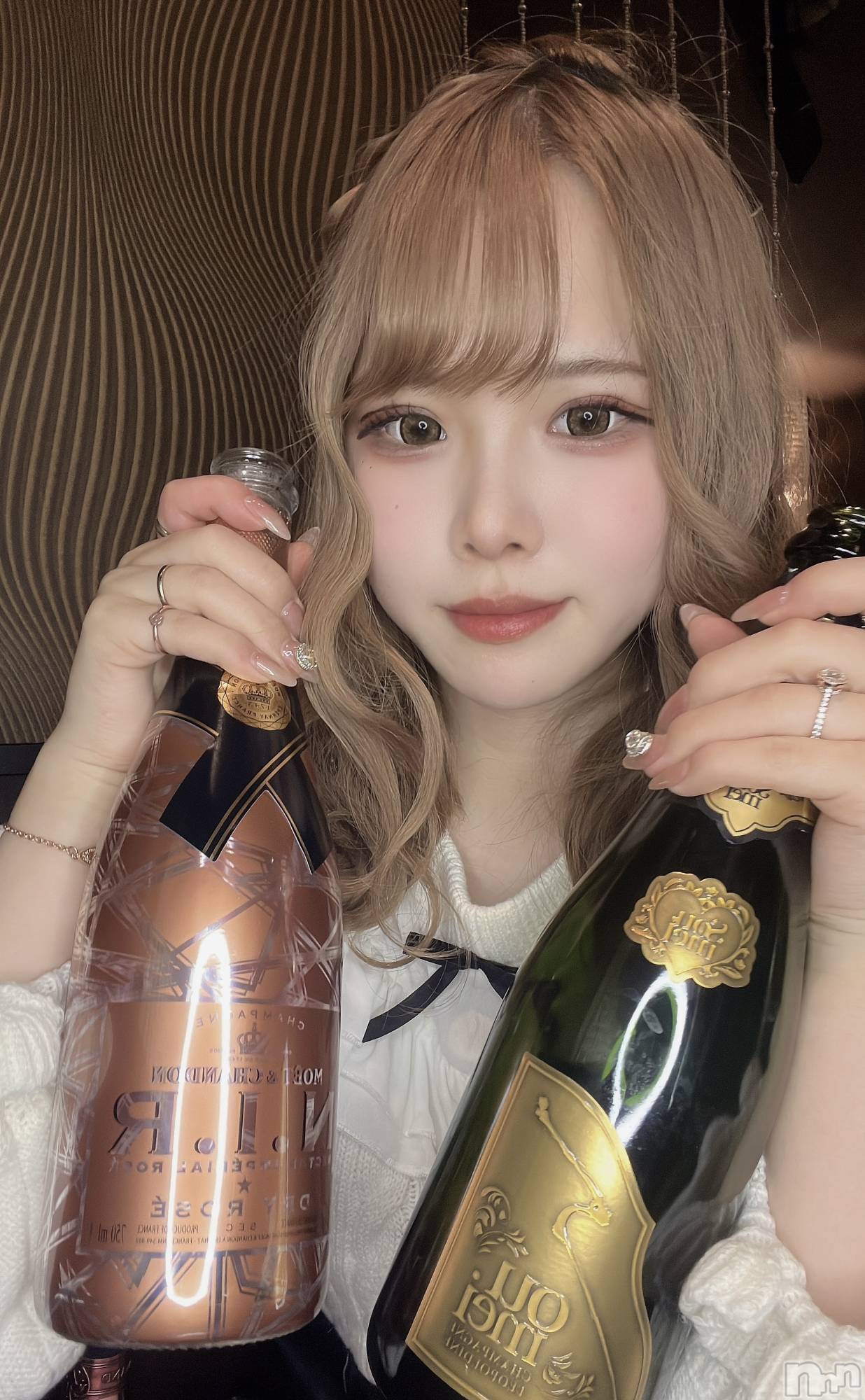 ĮХ顦La Clacion(鎥饷) 2025ǯ21ִ̥֥ա