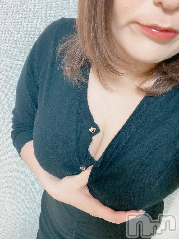 長岡デリヘル人妻楼　長岡店(ヒトヅマロウ　ナガオカテン) みう(26)の1月16日写メブログ「おはよ♡」