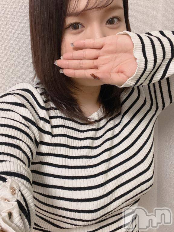 長岡デリヘル人妻楼　長岡店(ヒトヅマロウ　ナガオカテン)みう(26)の2026年1月22日写メブログ「しゅっきん♡」