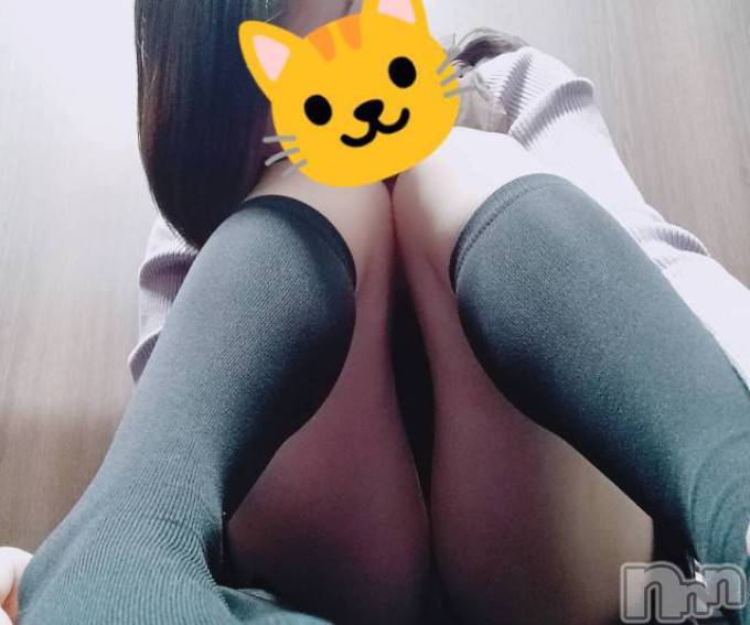 新潟人妻デリヘル人妻楼　新潟店(ヒトヅマロウ　ニイガタテン) 海老名(26)の1月15日写メブログ「縺れ合うように」
