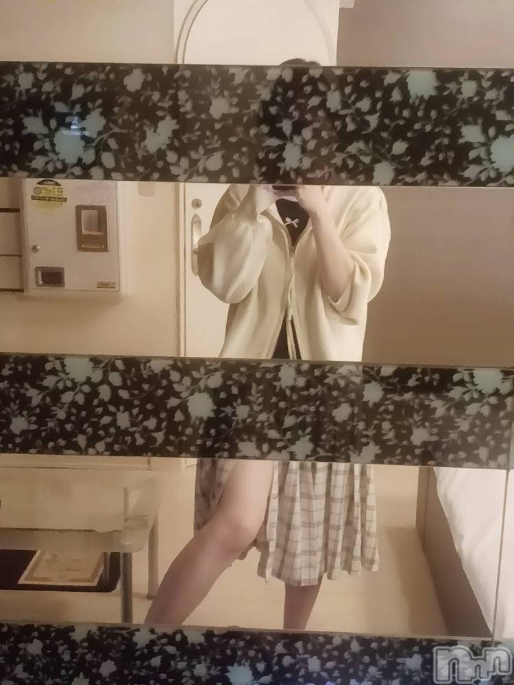 新潟人妻デリヘル人妻楼　新潟店(ヒトヅマロウ　ニイガタテン) 海老名(26)の5月25日写メブログ「最初の感度を」