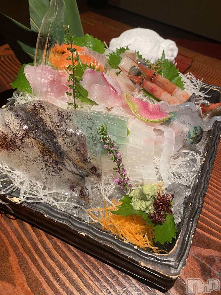 新潟デリヘルすずらん新潟店～ゆっくり長い時間を過ごせるお店～(スズランニイガタテン) 小川さとみ(50)の4月1日写メブログ「おしゃれ✨✨」