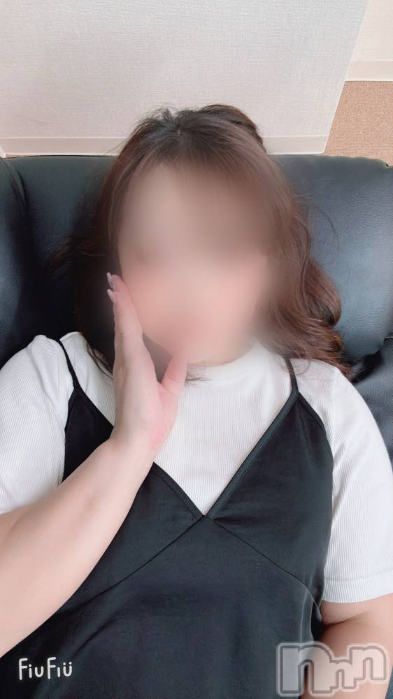 新潟デリヘルすずらん新潟店～ゆっくり長い時間を過ごせるお店～(スズランニイガタテン) 小川さとみ(50)の8月8日写メブログ「意外なのかな？」