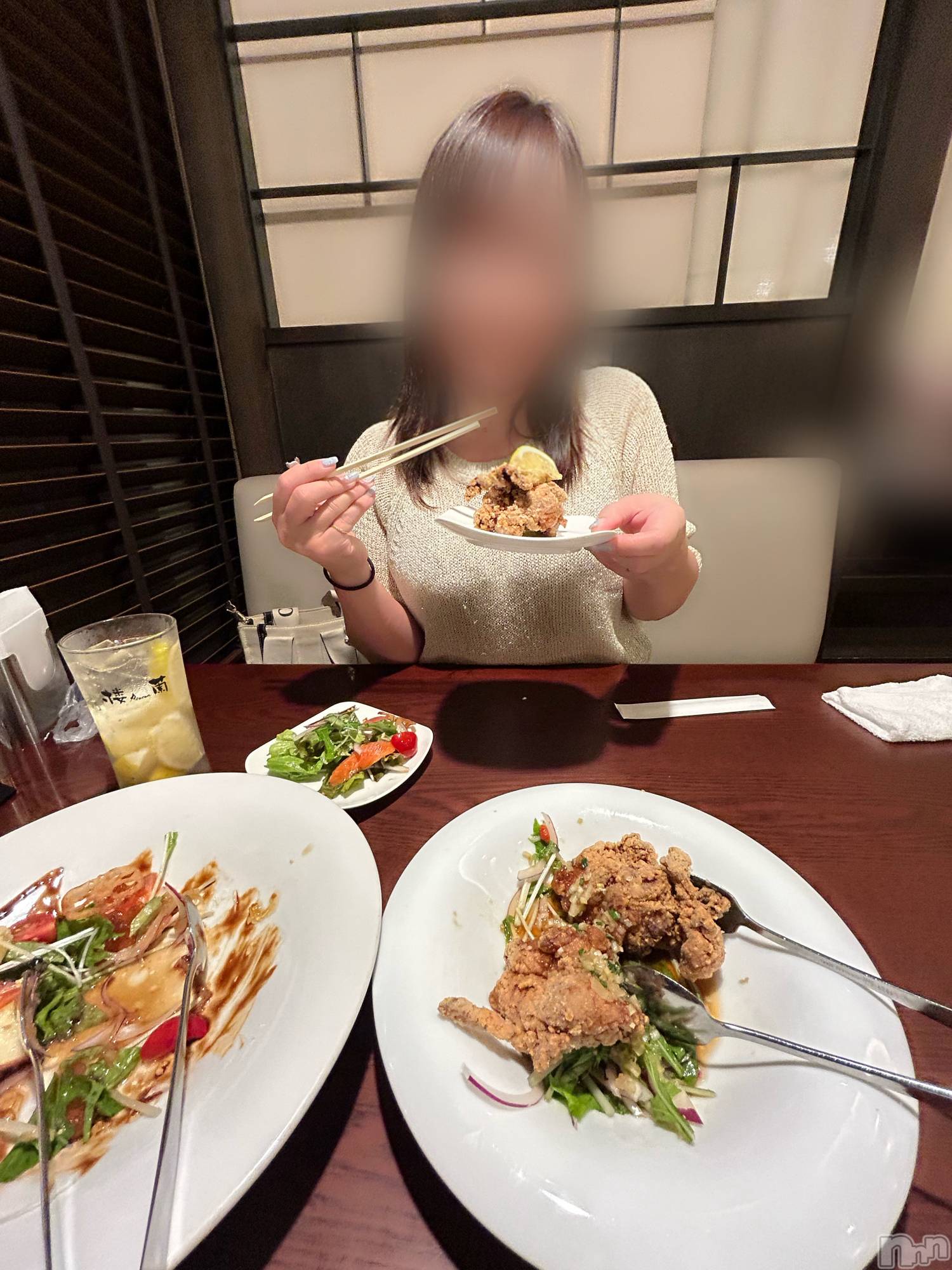 新潟デリヘルすずらん新潟店～ゆっくり長い時間を過ごせるお店～(スズランニイガタテン)小川さとみ(50)の2024年8月10日写メブログ「ナツノアツサニモマケズ」