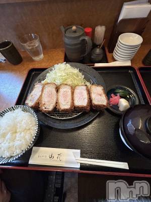 新潟デリヘル すずらん新潟店～ゆっくり長い時間を過ごせるお店～(スズランニイガタテン) 小川さとみ(50)の11月25日写メブログ「極アツ❗️」