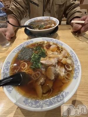 新潟デリヘル すずらん新潟店~ゆっくり長い時間を過ごせるお店~(スズランニイガタテン) 小川さとみ(50)の12月6日写メブログ「大好きだけど…🥺」