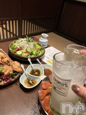 長岡デリヘル すずらん長岡店～ゆっくり長い時間を過ごせるお店～(スズランナガオカテン) 小川さとみ(50)の8月8日写メブログ「ほろ酔いで🤭」