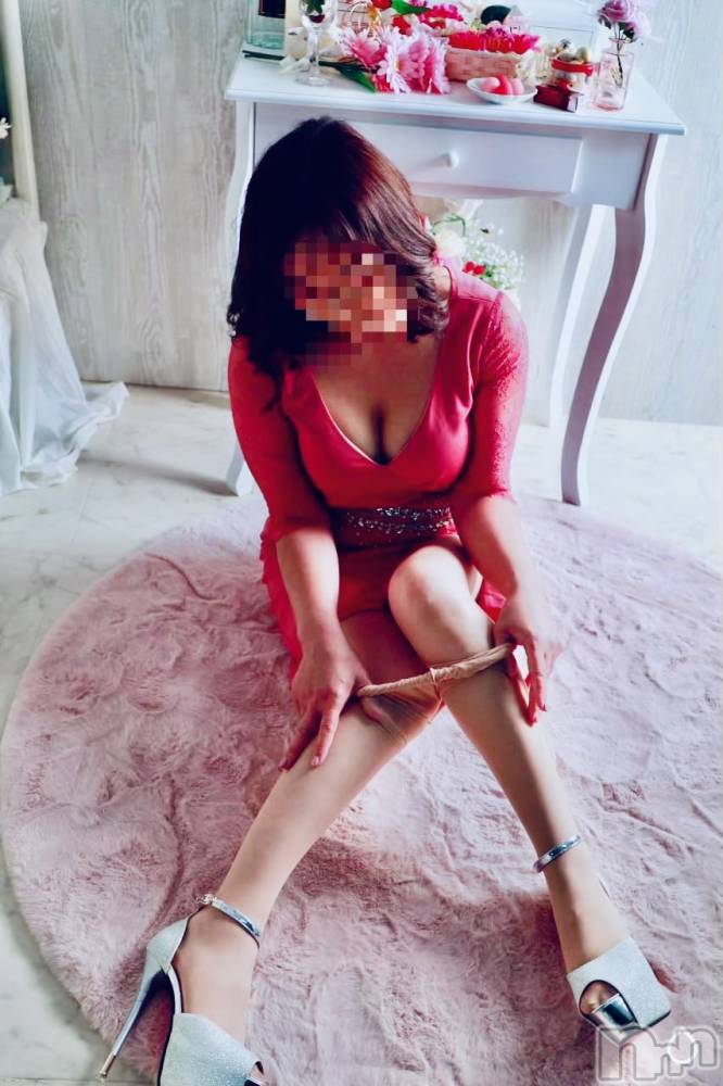 三条デリヘル人妻じゅんちゃん-出稼ぎ0！地元の奥様専門-(ヒトヅマジュンチャン) 宮河ちさと☆包容力◎美魔女(50)の3月19日写メブログ「撮影🥰🥰」