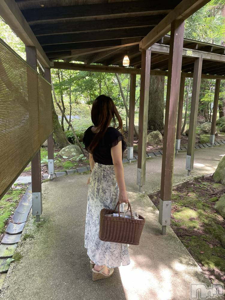 三条デリヘル人妻じゅんちゃん-出稼ぎ0！地元の奥様専門-(ヒトヅマジュンチャン) 安達せな☆癒し系美人(40)の7月15日写メブログ「デートもいいね💖」