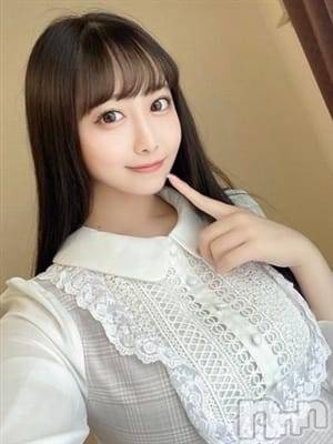 愛沢ひなみ(20) 身長155cm、スリーサイズB90(G以上).W58.H89。上越デリヘル RICHARD（リシャール）(リシャール)在籍。