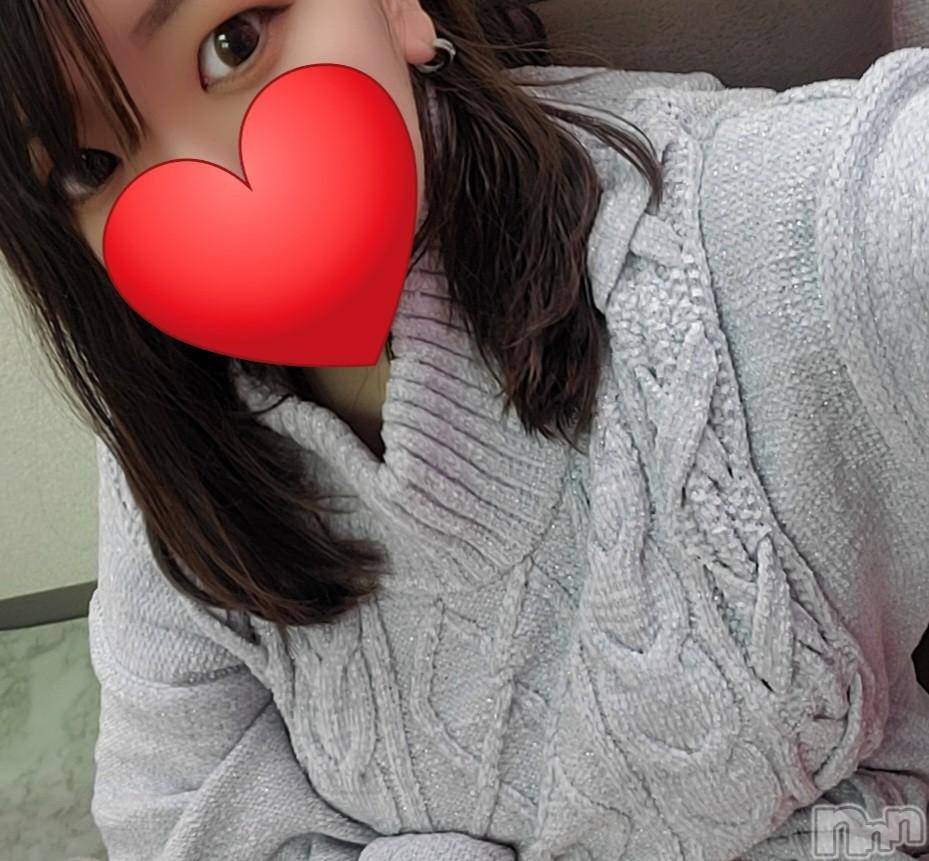 新潟デリヘル奥様特急 新潟店(オクサマトッキュウニイガタテン) みなせ(29)の11月25日写メブログ「もっと…♡」