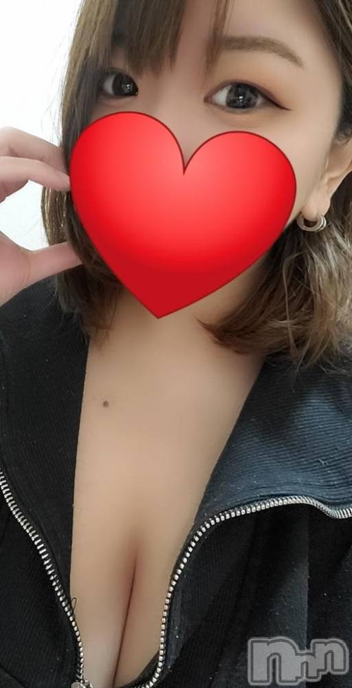 新潟デリヘル奥様特急 新潟店(オクサマトッキュウニイガタテン) みなせ(29)の11月26日写メブログ「もっと♡」