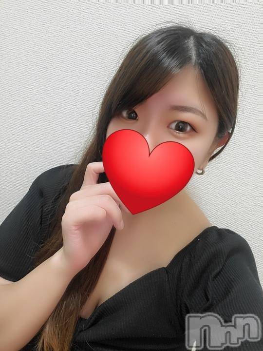 新潟デリヘル奥様特急 新潟店(オクサマトッキュウニイガタテン)みなせ(29)の2024年10月4日写メブログ「いるよ？|ω･`)」