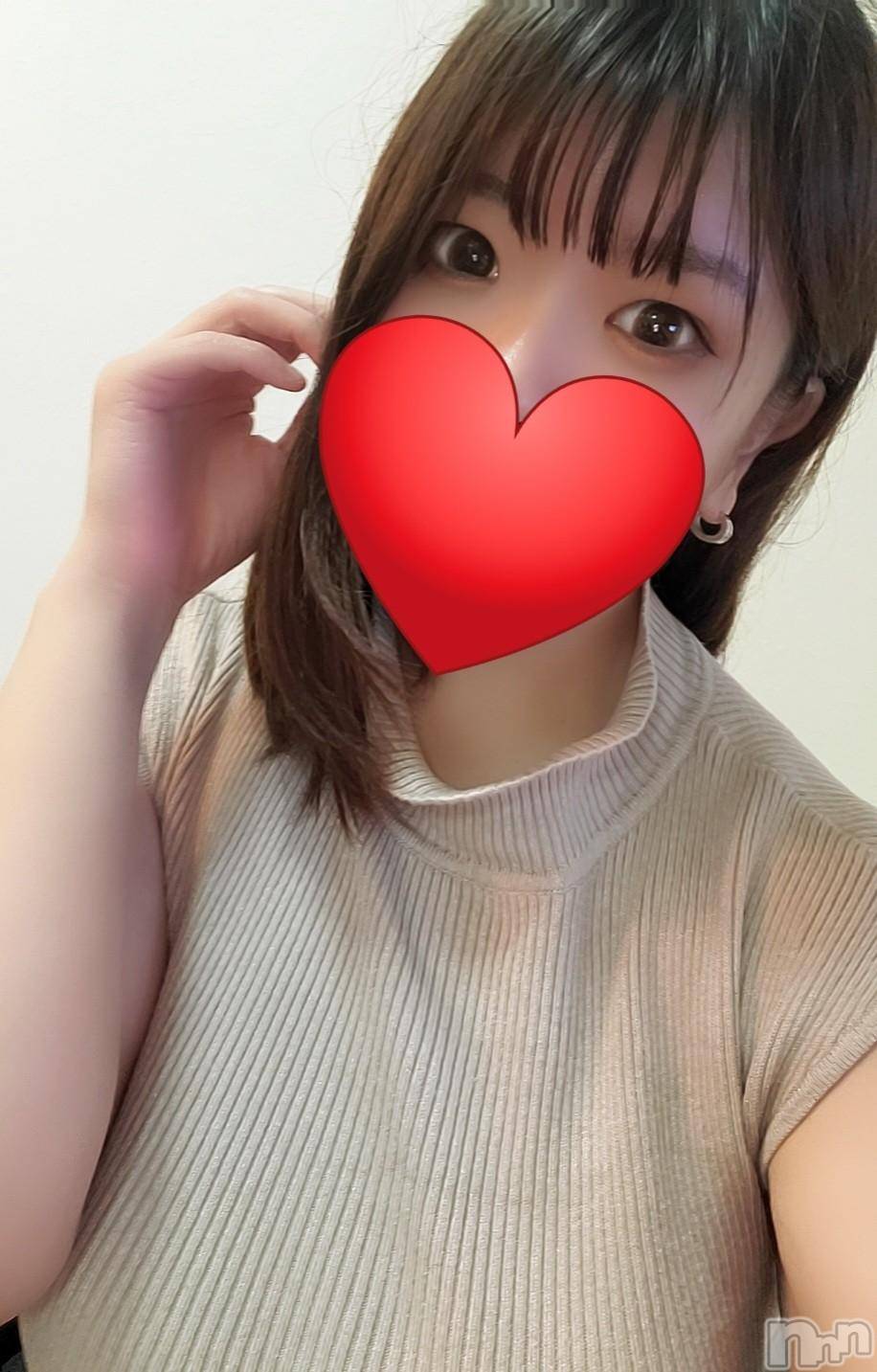 新潟デリヘル奥様特急 新潟店(オクサマトッキュウニイガタテン)みなせ(29)の2024年10月23日写メブログ「あっ…♡」