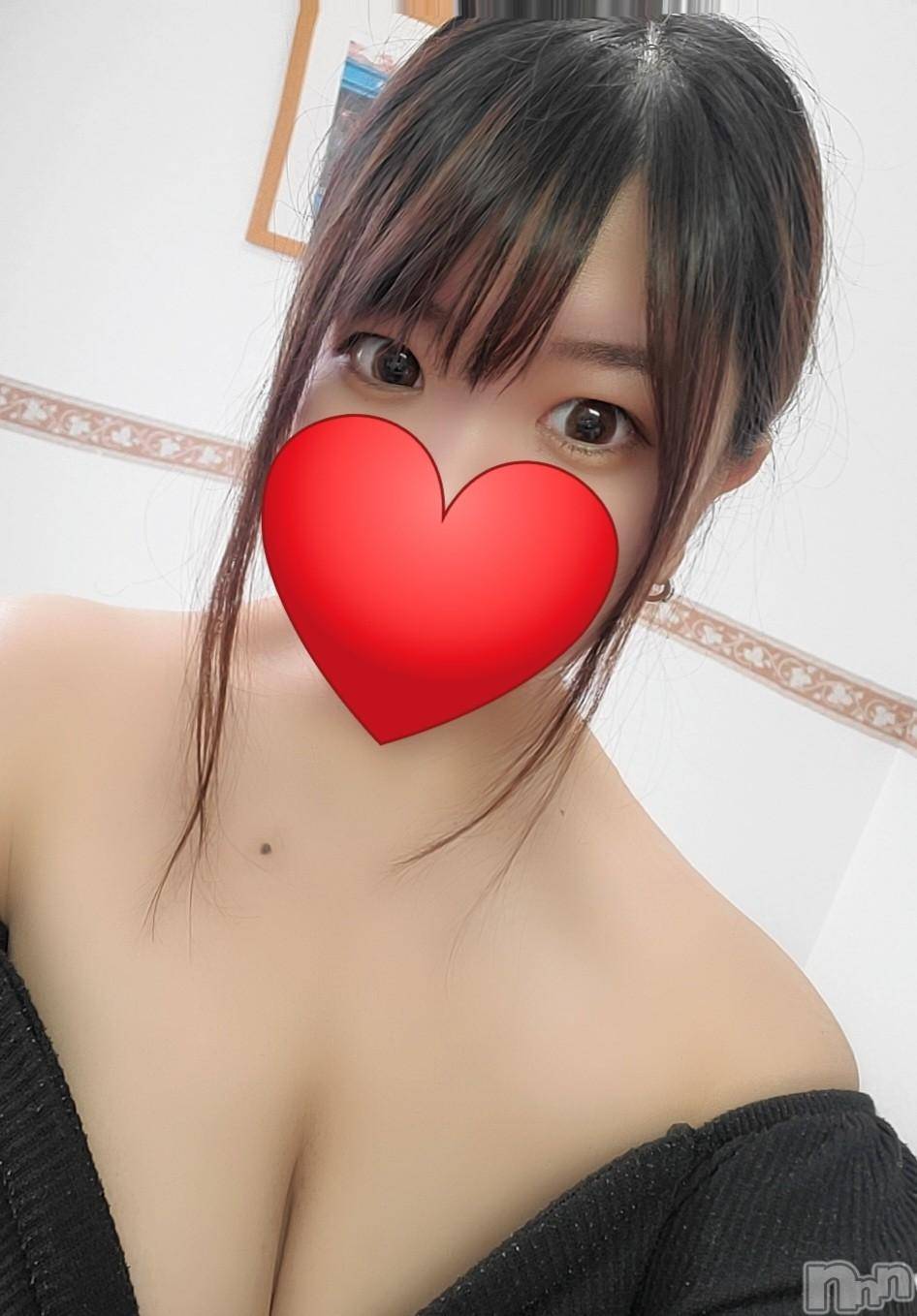 新潟デリヘル奥様特急 新潟店(オクサマトッキュウニイガタテン)みなせ(29)の2024年11月7日写メブログ「おはよう♡」