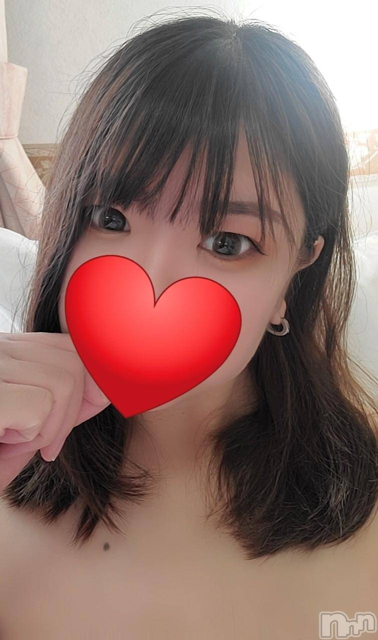 新潟デリヘル奥様特急 新潟店(オクサマトッキュウニイガタテン)みなせ(29)の2024年11月9日写メブログ「おはよう♡」