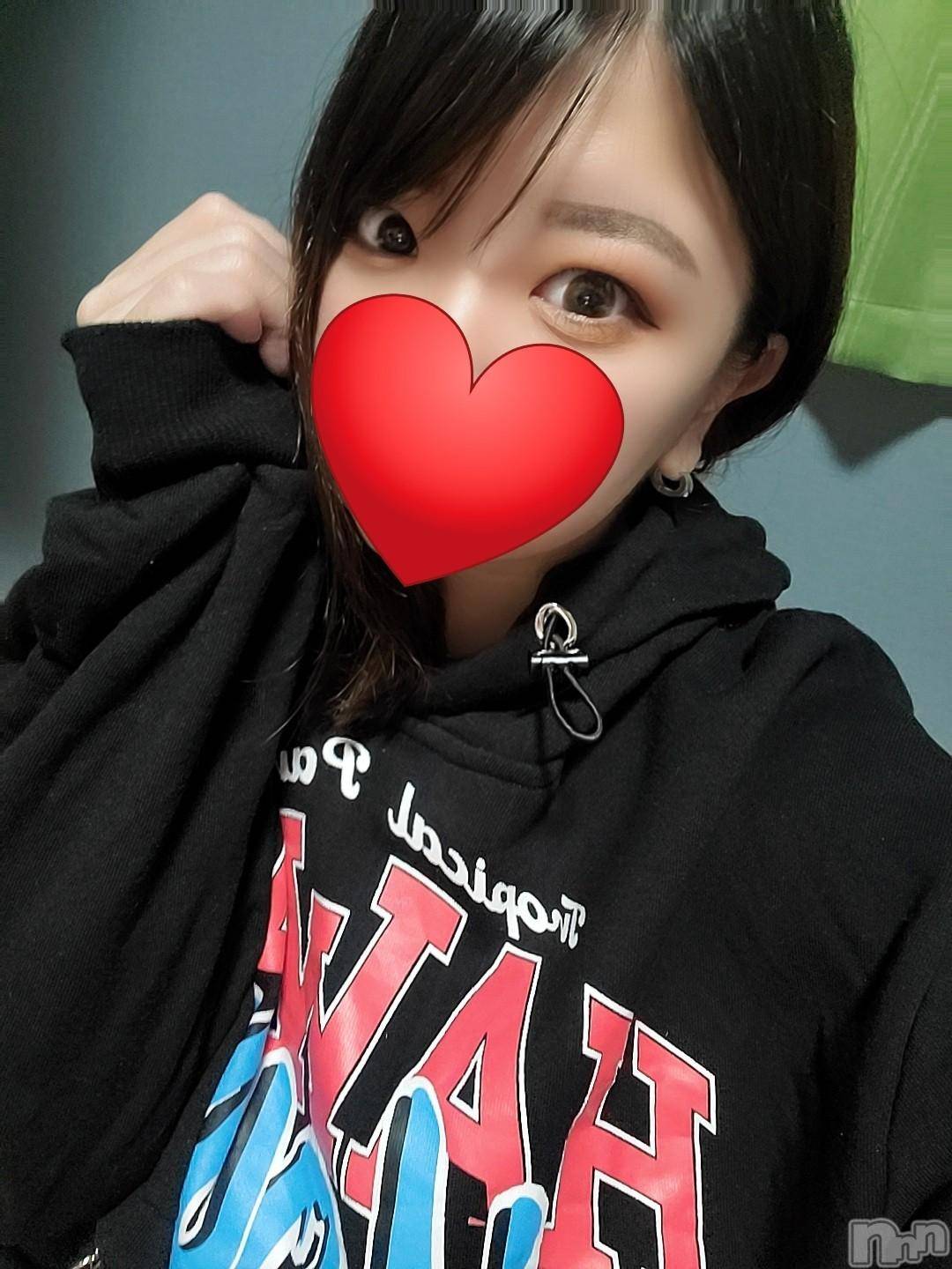 新潟デリヘル奥様特急 新潟店(オクサマトッキュウニイガタテン)みなせ(29)の2024年12月4日写メブログ「おはよう♡」